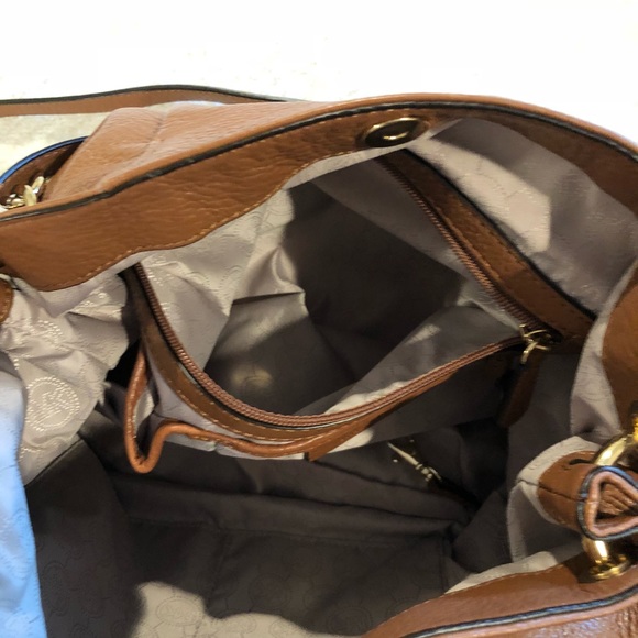 Boho Michael Kors crossbody / should bag - Picture 7 of 7